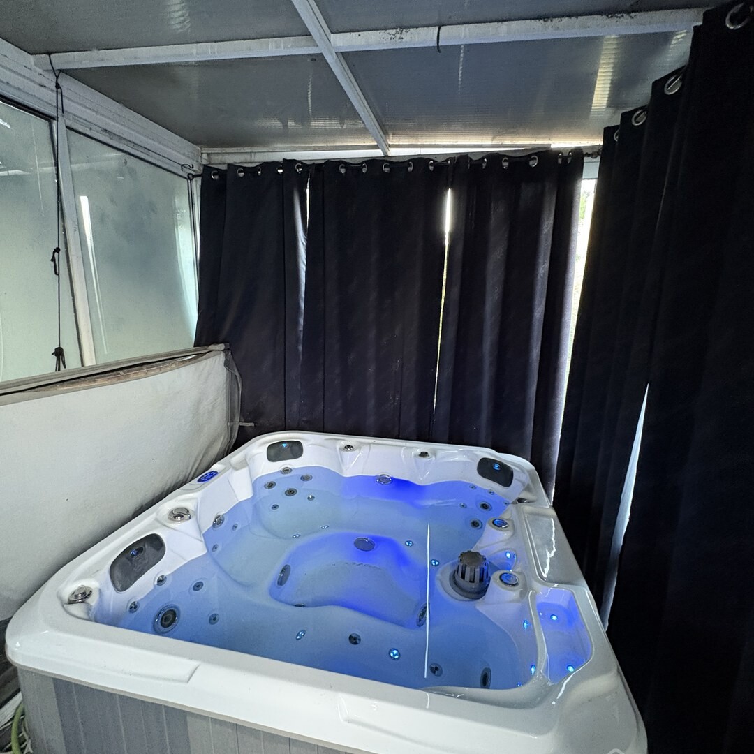 ETW 01236-Mo 083 Whirlpool
